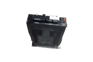 Brand New Genuine Mitsubishi Electric Servo Motor Metal Industrial Equipment Model MR-J4-100A Japan Made in Japan
