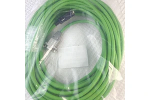 6FX3002-2DB10-1BA0 SIEMENS V90 Encoder Cable for Absolute Encoders with RS485 Communication 10 Meters Industrial Automation Use