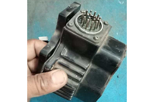 COVER + CONNECTOR for YASKAWA AC SERVO MOTOR SGMSS-20A2A-YR12