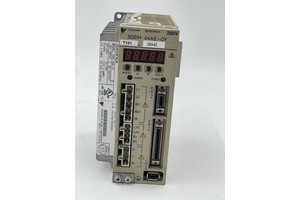 YASKAWA SERVOPACK SGDH-04AE-0Y plc