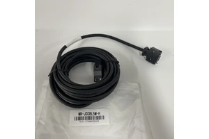 100% New and Original Use for Mitsubishi J3 Servo Power Cable 5M-H MR-JCCBL5M-H