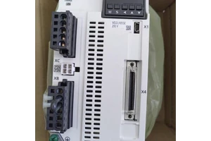 BRAND NEW AC SERVO DRIVER MDDLN55SE
