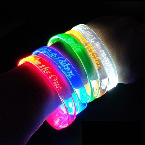 Free Custom Logo Color Change Sound Activated LED Wristband Flashing Adjustable Wrist Band Led Music Bracelet For Parties