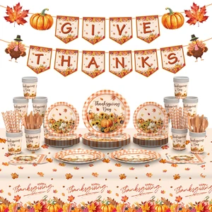 Thanksgiving Tableware Set Is a Disposable Plate for the Autumn Harvest Gratitude Party
