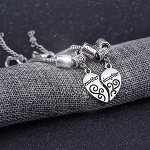 Mother's Day Souvenir for Two Mother-Daughter Heart Bracelet Charms Holiday Gifts Mama Bracelet