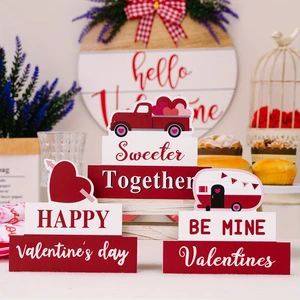 Wholesale Wooden Crafts Valentine's Day Party Decoration Wooden Dining Table Heart-shaped Decoration Valentine's Day Gift