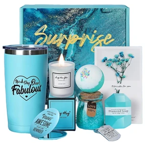 2024 Novelty Blue Customized Logo Teacher Appreciation Mother's Day Luxury Spa Gift Basket Corporate Birthday Women Gift Set