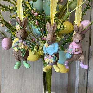 Custom Creative Resin Easter Bunny Sculpture Hand-painted Pastel Rabbit Ornaments Home Festival Tabletop Decor Hanging Wholesale