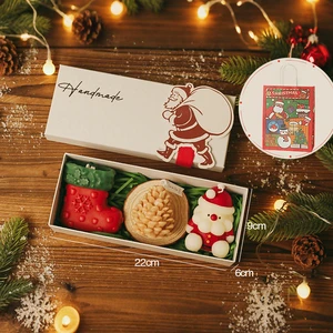 Wholesale Luxury 3PCS Christmas Tree Gingerbread Man & Deer Candles Set for Home Decoration Holiday Gift Giving