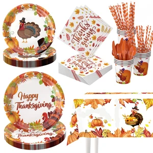 Hot-selling Thanksgiving Turkey Leaf Plates Napkins and Forks Are Perfect for Decorating the Autumn Harvest Party