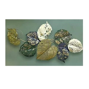 Handmade Modern Luxury Metal Handicraft Wall Art Cast Iron Flower Design Hanging Customizable New Year Living Room Wall Vase