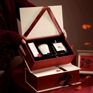 Romantic Luxury Valentine's Day New Year Gift Set Home Fragrance Soy Wax Scented Candle and Reed Diffuser Set Gift Box