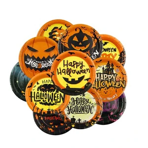 High Quantity Thanksgiving Halloween Decoration Disposable Tableware Set Paper Party Dinner Plate Cake Plate