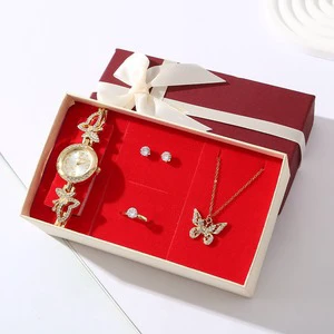 Fashionable Mother's Day Jewelry Is an Ideal Gift for Mothers and Also a Wonderful Souvenir for the Celebration.
