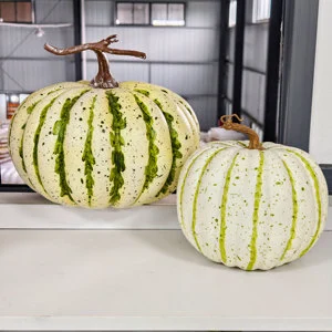 Thanksgiving Decoration Artificial Pumpkin Home Kitchen Window Sill Decoration Item Large-sized Realistic Halloween Pumpkin