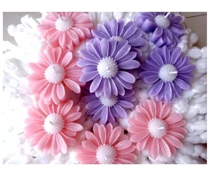 Stylish scented candles available in custom colors & scents high demanding decorative 2025 scented candles flower shaped