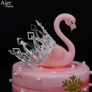 Aierflorist Cake Crown Adult Birthday Party Princess Crown Wedding Tiara Crown for Cake or Flower Decoration