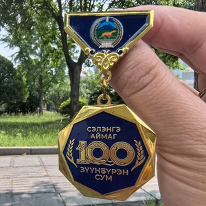 Custom 100th Anniversary Stainless Steel Commemorative Pin Unisex Backpack Brooch Festival Decoration