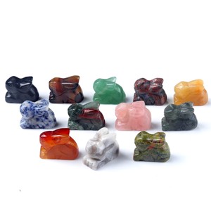 Carved Little Rabbit Natural Crystal Agate Stone Animal Durable Ornament For Home Desktop Decor Spiritual Craft Holiday Gift