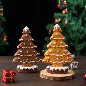 Gingerbread Christmas Tree Holiday Ornaments Furniture Desktop Atmosphere Decoration Resin Crafts Fashionable 10x15x4cm
