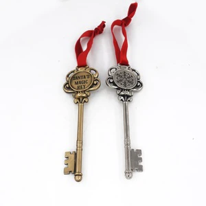 Silver/Gold Coloured Shining Iron Sheet Snowflake Christmas Tree Hanging Ornament Party Supplies Santa Keys Decoration