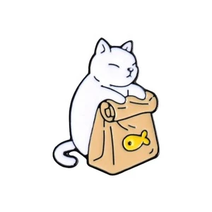 Custom Single Hanging Painted Cartoon Cute Zinc Alloy Kitten Brooches Lapel Badge Fashion New Year Kids Jewelry Printed