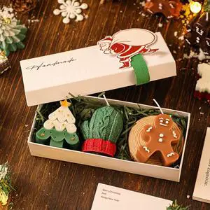 2026 Factory Wholesale Christmas-Themed Scented Candle Gift Set Santa Claus Christmas Tree Wax for Home Ramadan Father's Day