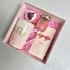 Customized Self-Care Spa Bath Set Relaxation Gifts for Women on Mother's Day or Valentine's Day Promotional Gift Package