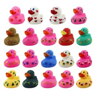 Valentine's Day Gift Toys Rubber Duck Toys Bath Duck Heart-shaped Valentine's Day Interactive Exchange Gifts love Duck