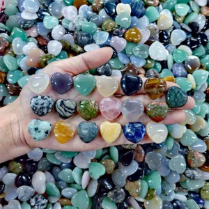 High-Quality Natural Crystal Heart Healing Stone for Mother's Day