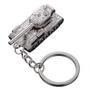 Creative Men's Metal Car Pendant Personality World of Tanks T34 Model Keychain Father's Day Small Gift Hanging Buckle