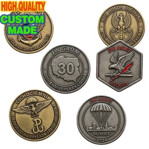 Custom Challenge Coin Metal Commemorative Coins Zinc Alloy 3D Map Poland Anniversary City Skyline Token For Gift Display