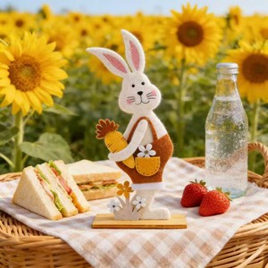 Felt Easter Bunny Ornament Tabletop Home Decor Cute Cartoon Painted Wooden Easter Bunny and Eggs