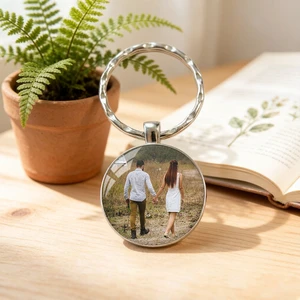 Customizable Metal Edging Single-sided Photo Clip, Couple Engagement Token Pendant