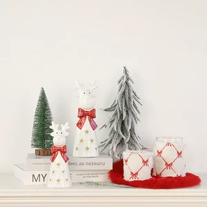 Holiday New Year Gift Desktop Mantels Shelf Decors Gift Ceramic Decorations Christmas Bowknot Deer Elk Figurine