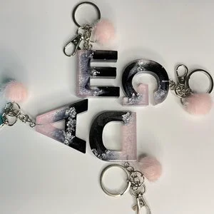 Premium Resin Zinc Alloy Fashion Handmade Lightweight Waterproof Decorative Customized Keychain Offset Printing Stylish Gift