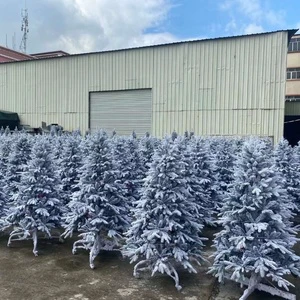 2025 New Design Arbol De Navidad Kerstboom Comercial PVC Green 210cm Snow White Christmas Tree for Christmas Decoration