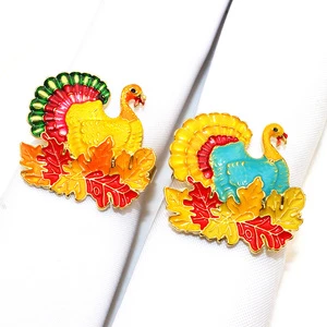 Wholesale of Thanksgiving napkin rings, maple leaf turkey and alloy for hotel tables