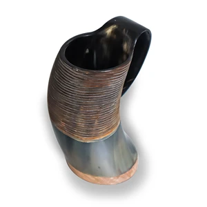 High Quality Highly Polished Handcrafted Viking Carving Drinking Horn Mug Modern Design Waterproof for New Year Made Buffalo