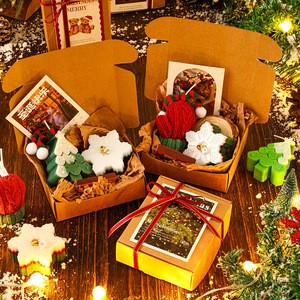 Luxurious Soy Wax Handmade Gingerbread Man Tree Snowflake Festive Holiday Decor Scented Candles Christmas Gift Set