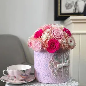 Chinese Style Preserved Flower Hug Bucket Eternal Rose Hydrangea Floral Arrangement Valentine's Day Wedding Gift Oriental Decor