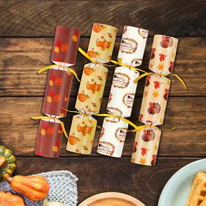Leaf Design Thanksgiving Crackers No Snap Party Table Favor Set with Joke Dice Gifts Thanksgiving Holiday Cracker for Kid Adult
