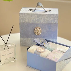 New Gift Packaging Box Mother's Day Souvenir Gift Box Gift for Mother Magnetic Box Custom Rigid Gift Box