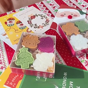 4-Pack Mini Christmas Scented Candles Home Aromatherapy Gingerbread Man Santa Claus Tree Decor Christmas Gifts Decorations
