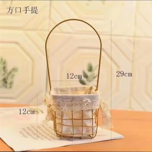 Ironwork Small Square Flower Basket Flower Shop Beautiful Flower Bouquets For Girls As Valentine's Day Or Mother's Day Gifts