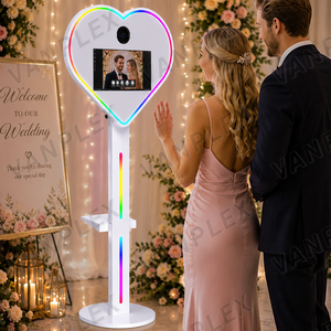 Portable Heart Shaped Instant Print Photo Booth 15.6 Inch DSLR Stand Kiosk Flight Case Camera Wedding Party Rental Machine