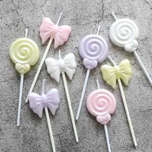 Paraffin Wax Bow-shaped Cute Lollipop Birthday Cake Candle for Children's Party Decoration