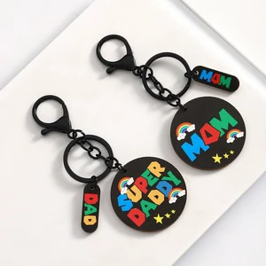 New Hot Creative Mom and Super Daddy Keychain Colorful Letter Dad Keychains Heartfelt Mother's Day Father's Day Gift