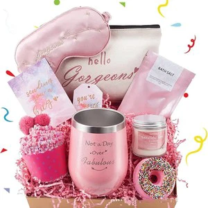 2026 New Product Ideas Novelty Women Spa Gift Set Tumbler With Eye Mask Bath Salt for Christmas Birthday and Valentine's Day