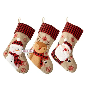 Custom Wholesale Xmas Tree Fireplace Elk Claus Snowman Linen Check Plaid Merry Christmas Stockings Set Embroidery Traditional